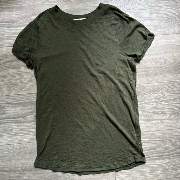 We the Free Olive Army Green Semi Sheer Fitted Summer Fall T Shirt Size L Casual - Picture 1 of 7